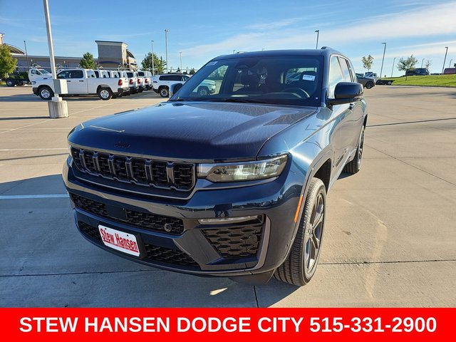 2027 Jeep Grand Cherokee Limited Reserve
