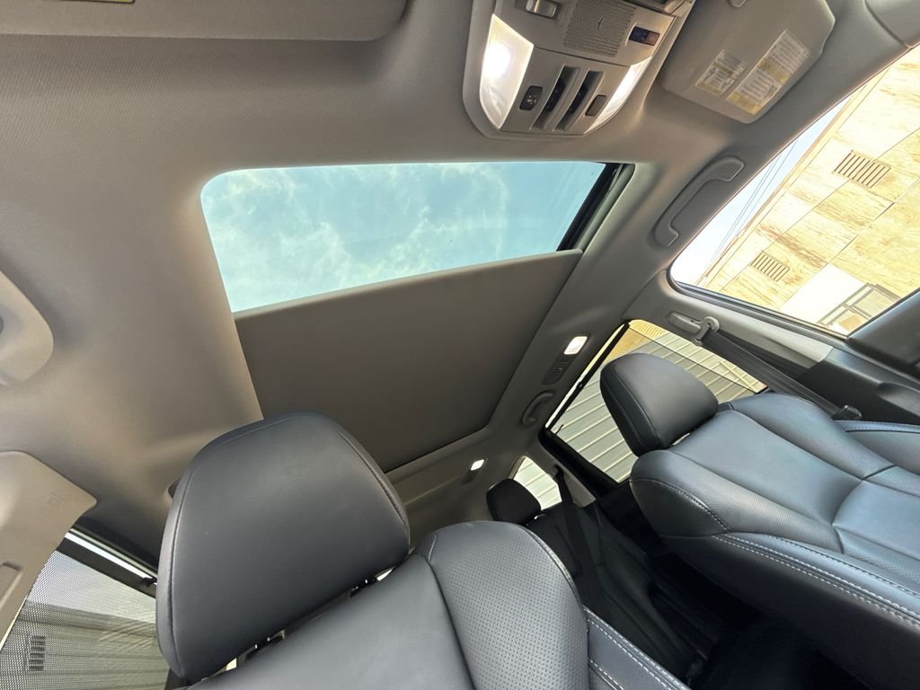 Used 2020 White Subaru Limited image 14