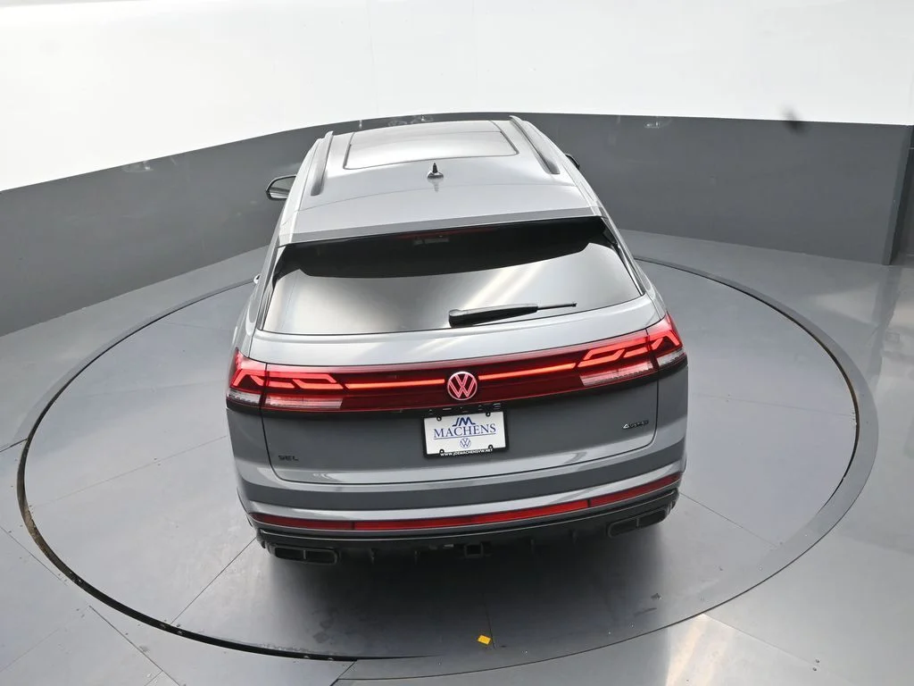 New 2026  Volkswagen 2.0T SEL R-Line Black image 19