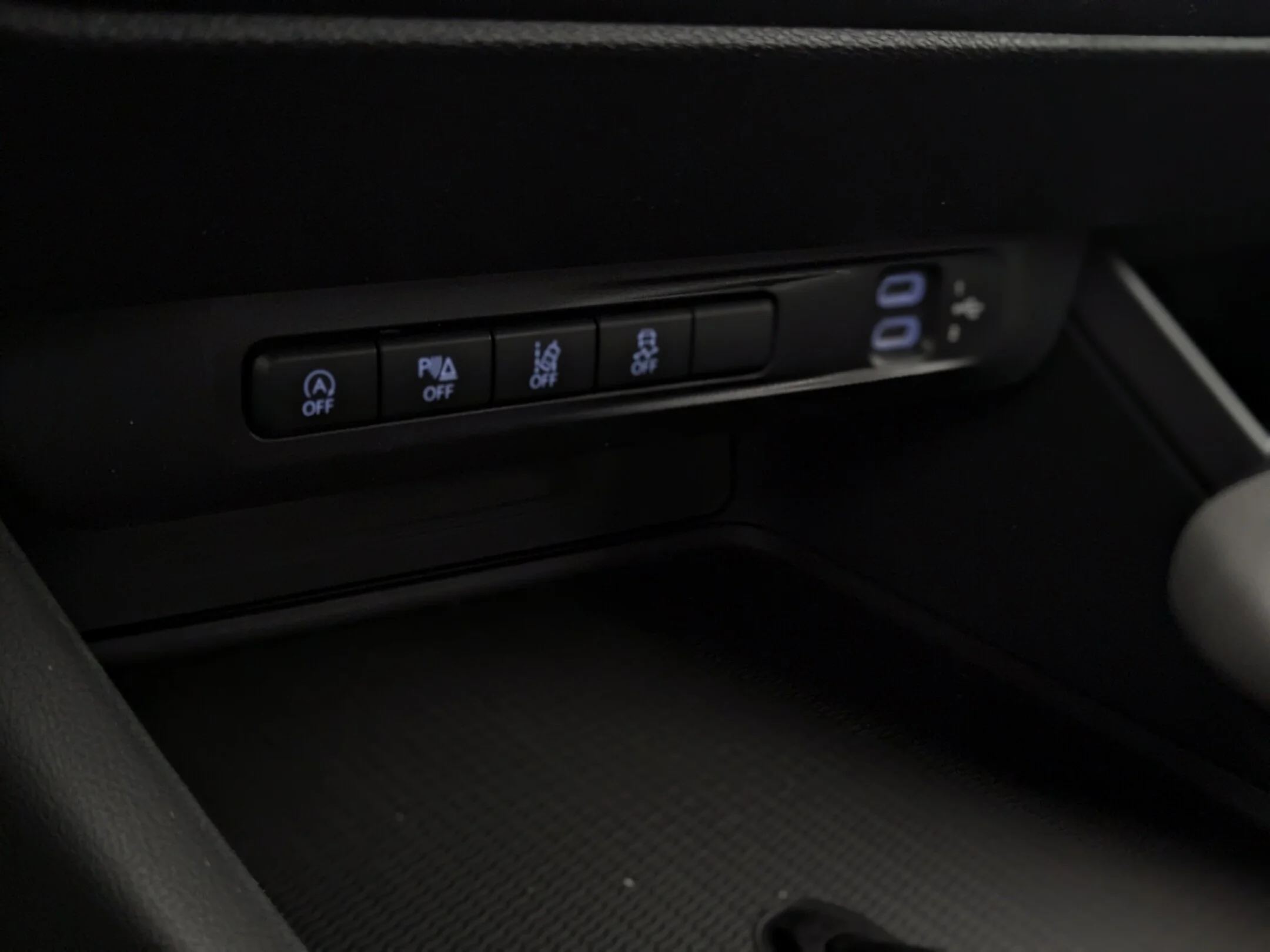 New 2026 Black Dodge R/T - - Blacktop Pkg - Driver Convenience Grp - Alpine Audio - 20 Black Wheels & More! image 21