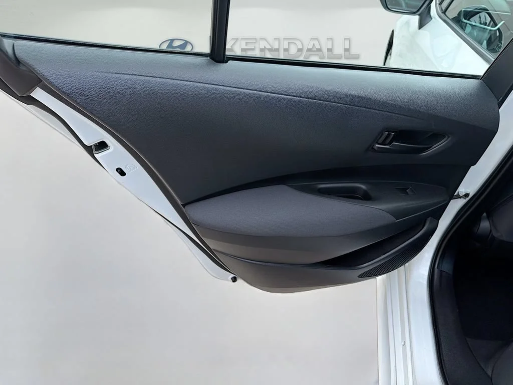 2022 Toyota Corolla LE - Photo 22