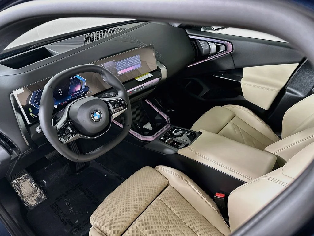 New 2026 Blue Metallic BMW 30 xDrive image 10