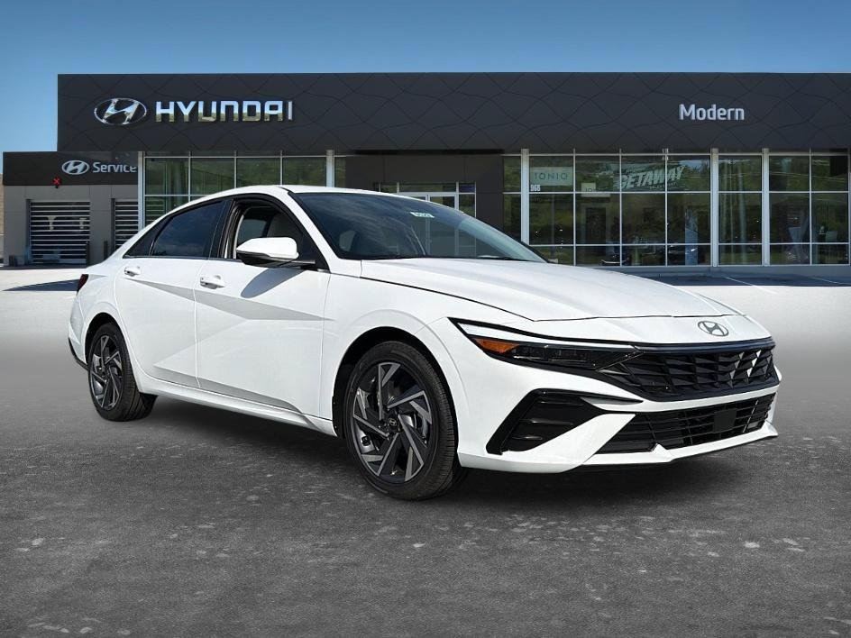 New 2026 Serenity White Hyundai Limited image 17