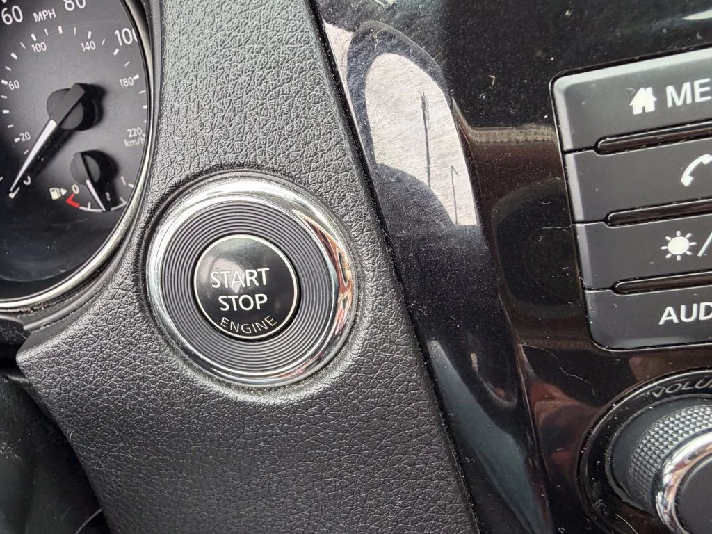Used 2020 Gray Nissan SV image 31