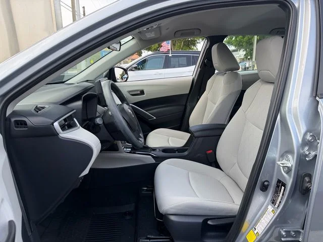 Used 2024 Silver Toyota L image 28