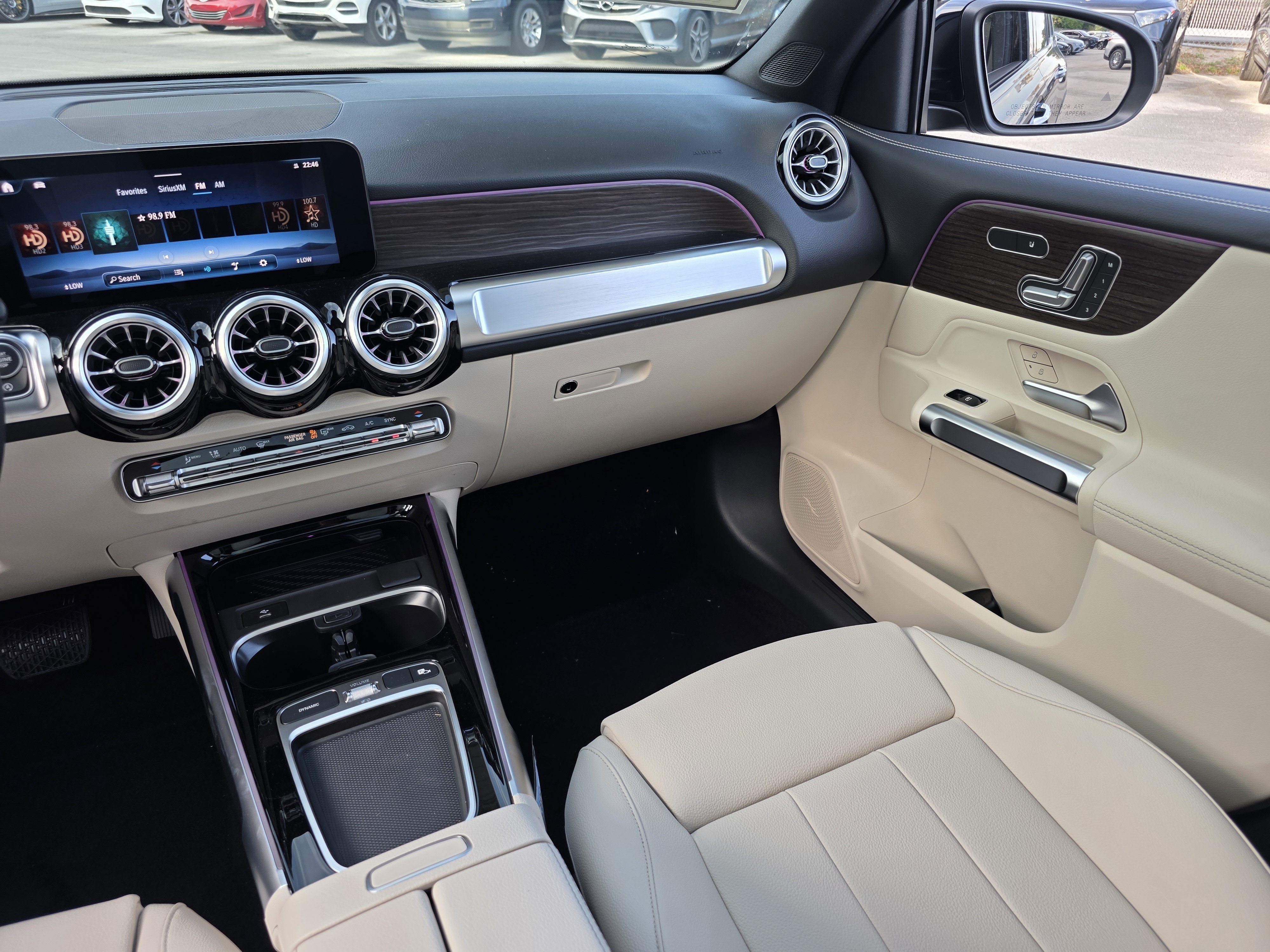 New 2026 Night Black Mercedes-Benz GLB 250 image 37