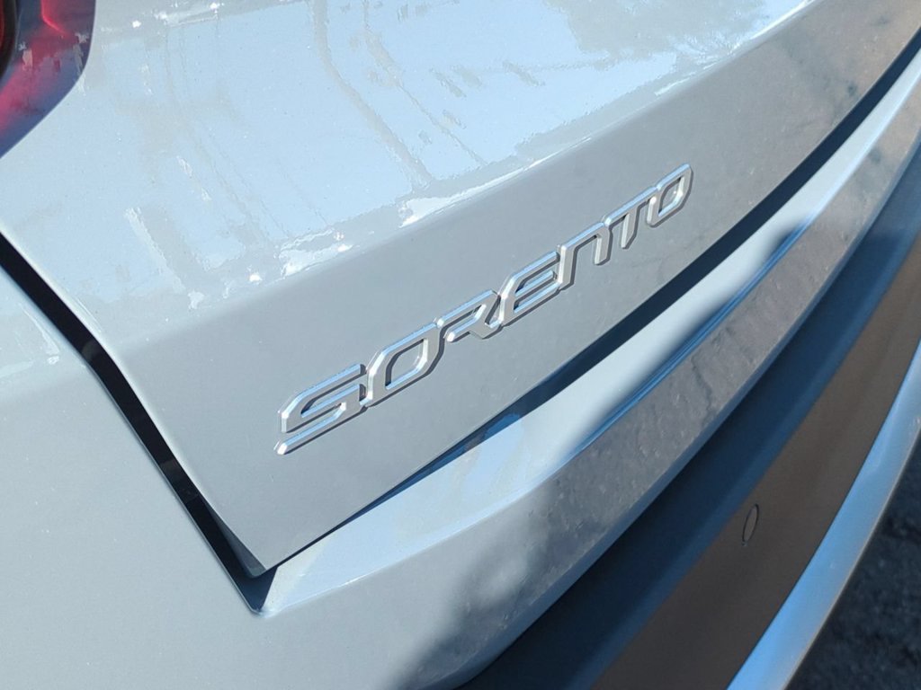 2026 Kia Sorento S - Photo 30