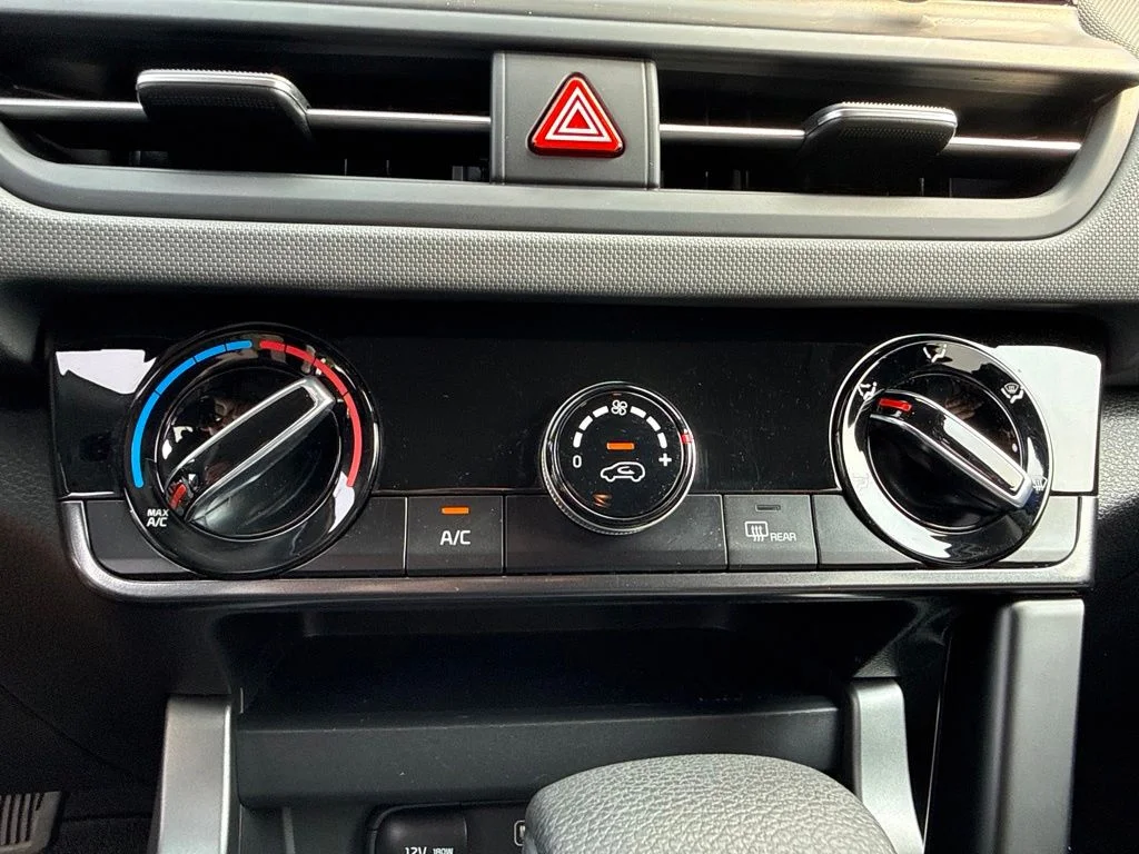 Used 2024 Blue Kia LX image 31