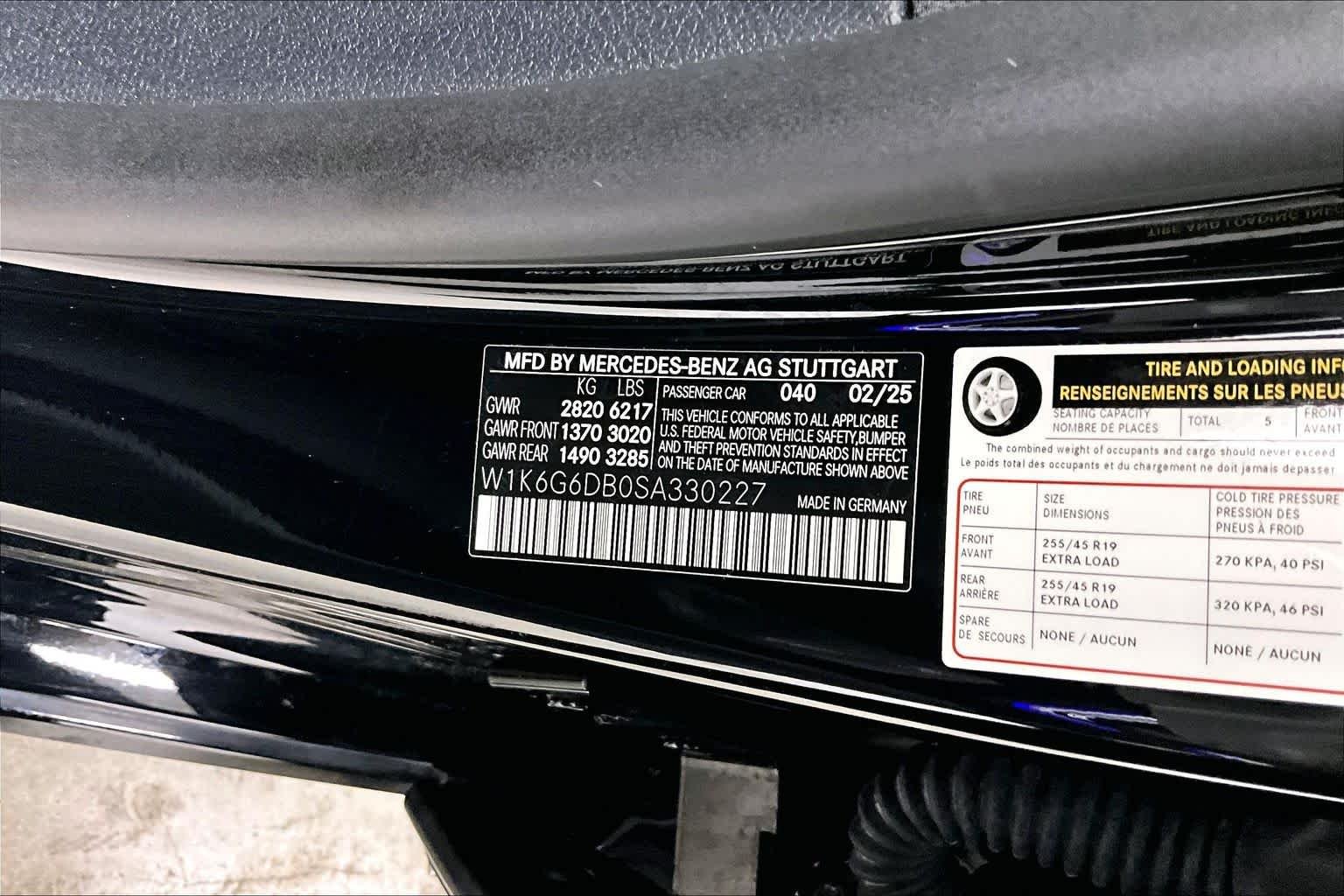 Certified Used 2025 Black Mercedes-Benz S 500 image 34