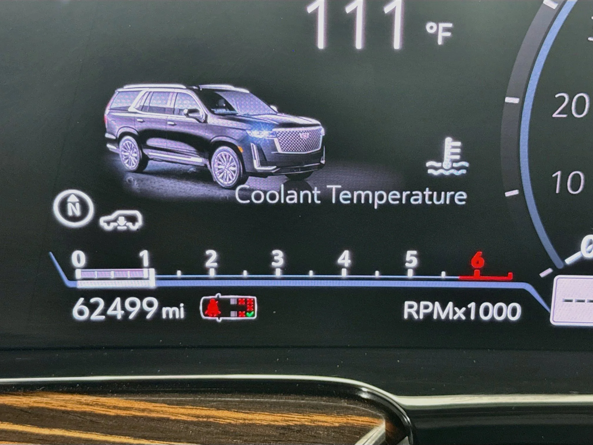 Used 2021 CRYSTAL WHITE TRICOAT Cadillac Premium Luxury image 14