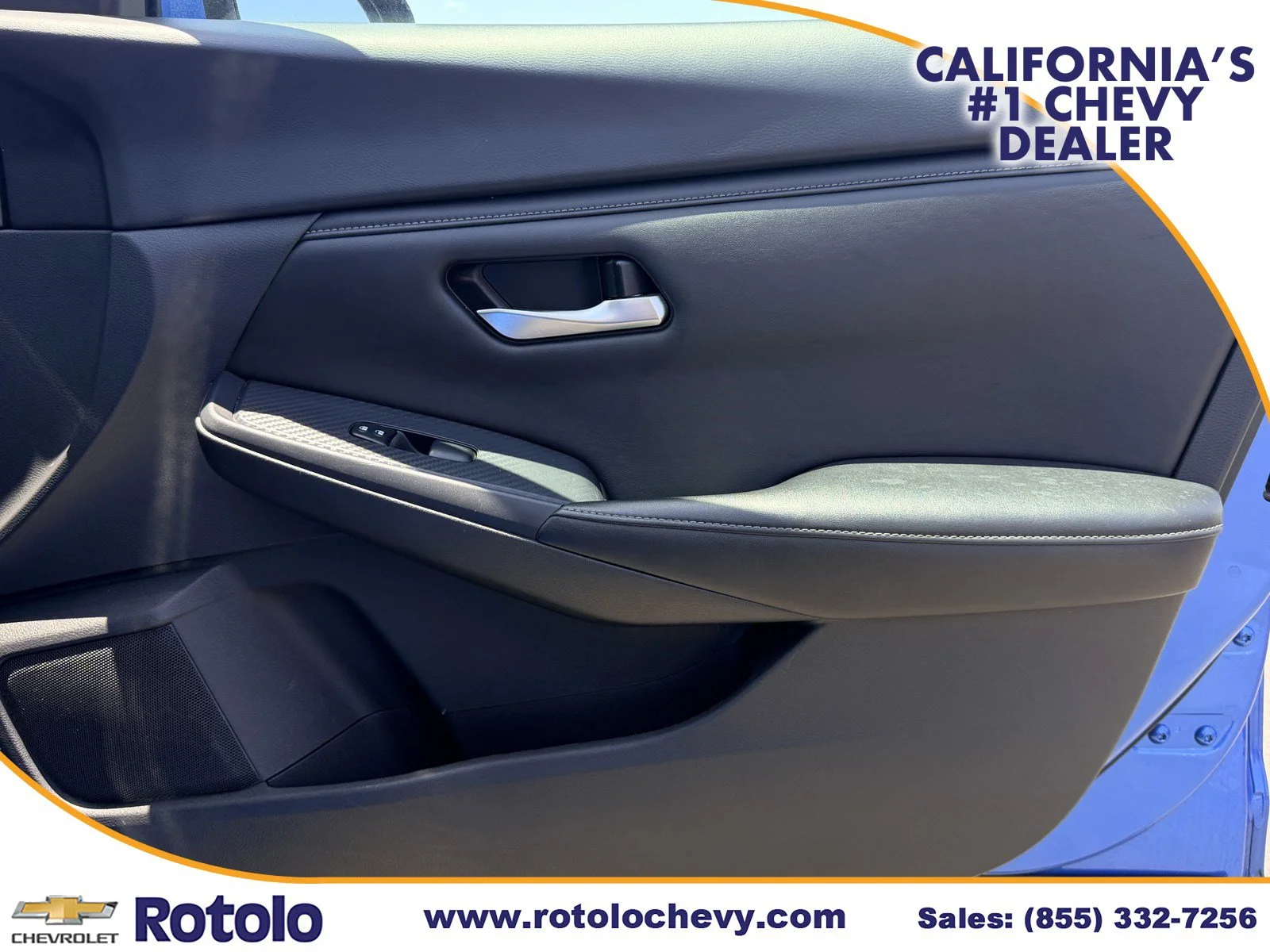 Used 2023 Electric Blue Metallic Nissan SV image 9
