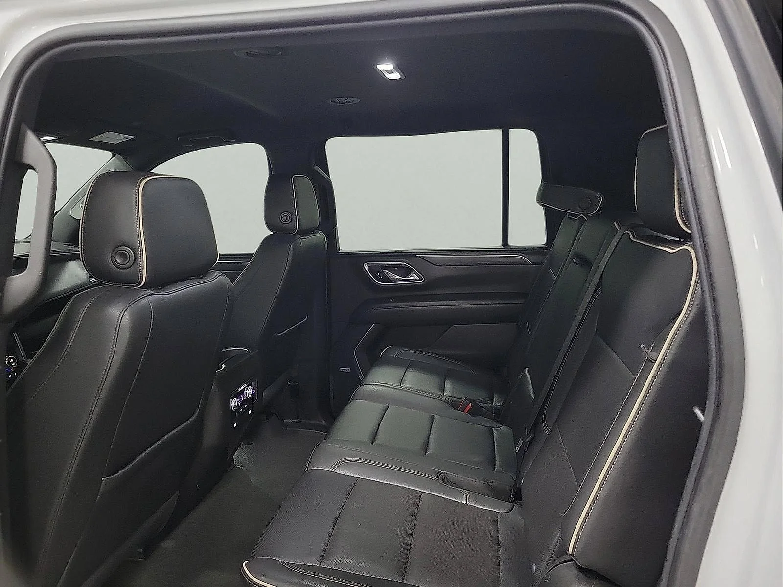 Used 2021 Summit White GMC SLT image 8