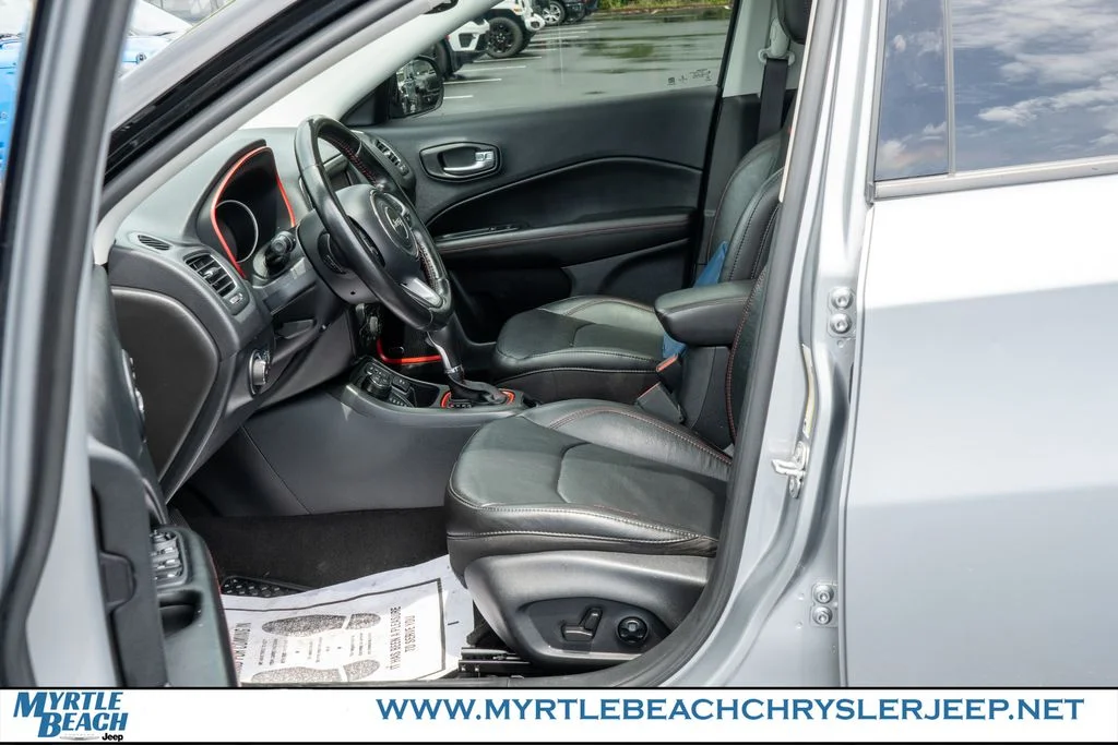 Certified Used 2021 Billet Silver Metallic Jeep Trailhawk image 17