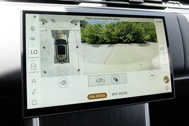 New 2026 Black Land Rover SE image 23