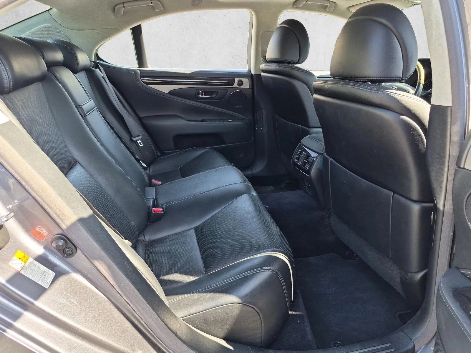 Used 2015 Nebula Gray Pearl Lexus  image 20