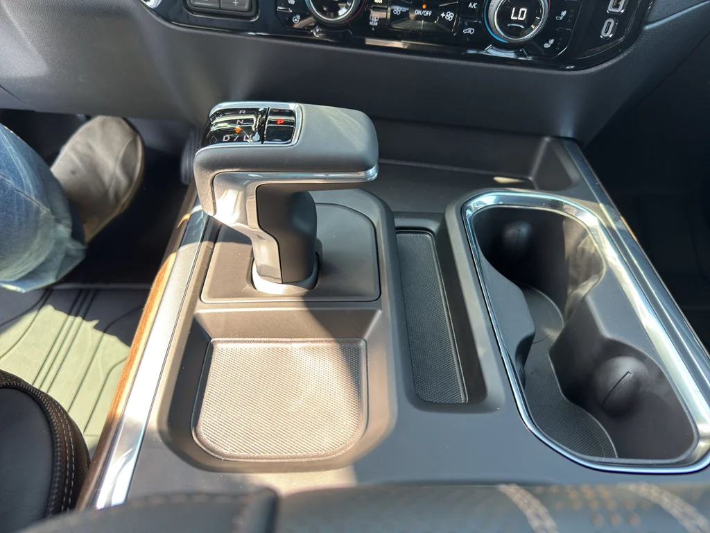 2026 Chevrolet Silverado 1500 High Country - Photo 28