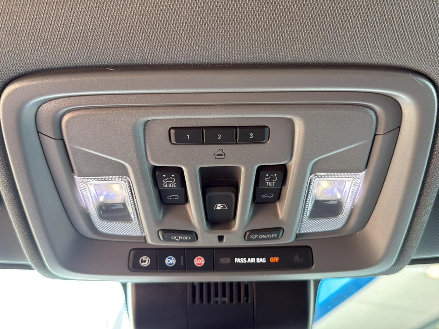 Used 2026 Polar White Tricoat Chevrolet LTZ image 30