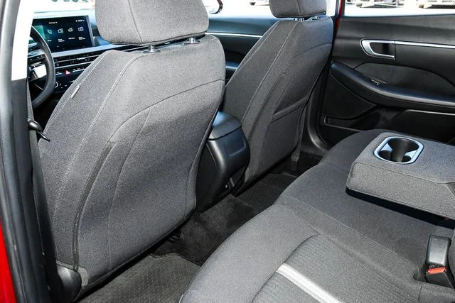 Used 2024 Red Hyundai SEL image 18