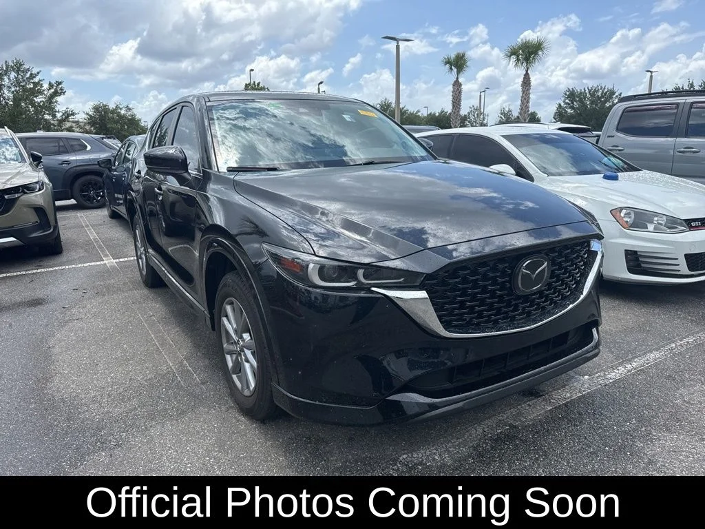 2024 Mazda CX-5 S Preferred package Auto AWD's photo