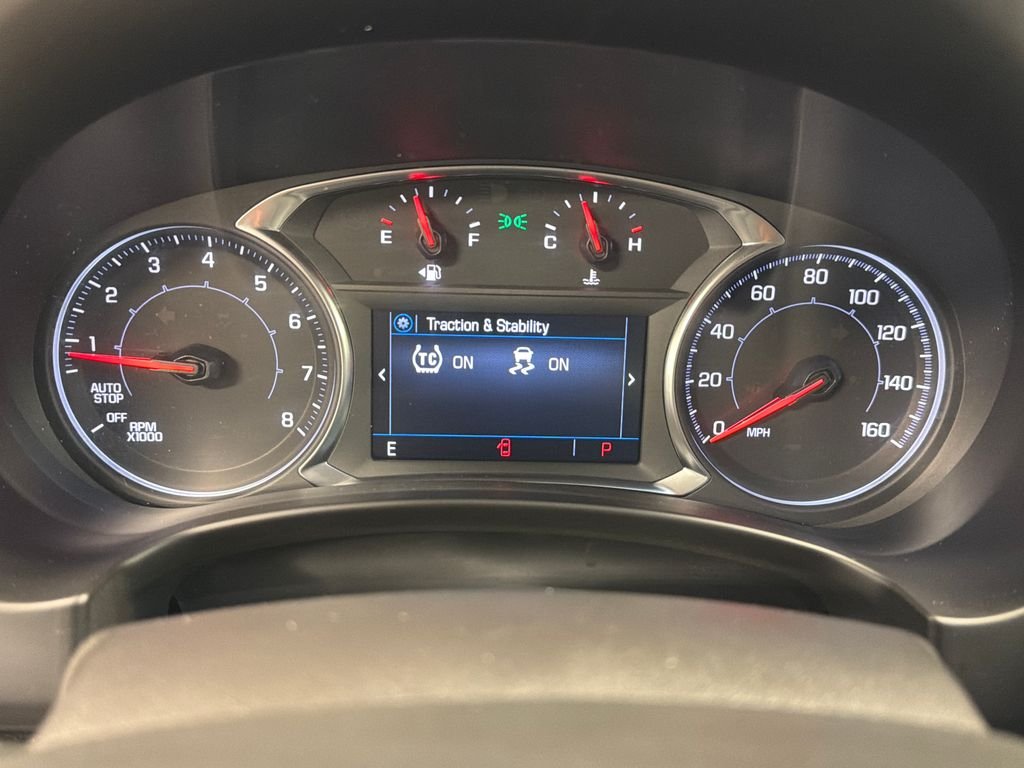 Used 2024 Black GMC SLE image 31
