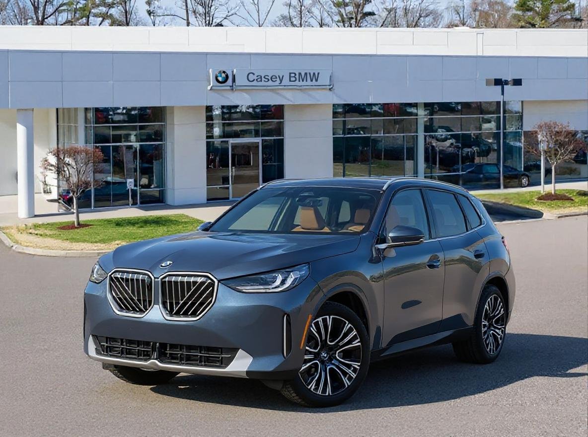 New 2026 Alpine White BMW 30 xDrive image 1