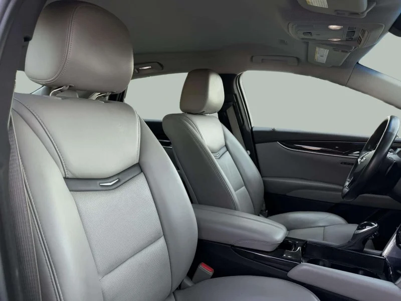 Used 2017 Silver Cadillac Luxury image 29