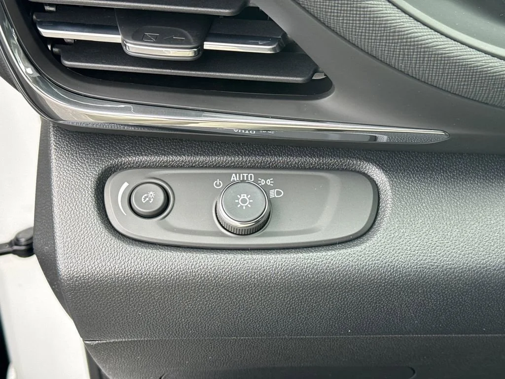 2026 Buick Envista Preferred - Photo 17