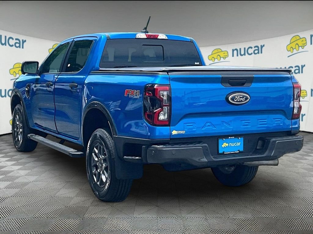 Used 2024 Blue Ford XLT image 4