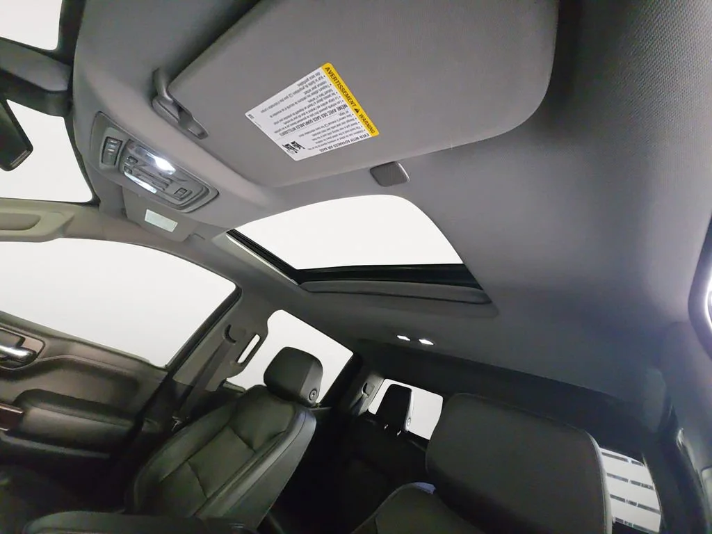 Used 2019 PACIFIC BLUE METALLIC GMC SLT image 12