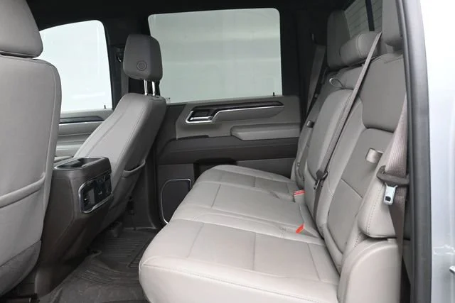 Used 2024 Sterling Metallic GMC SLT image 21