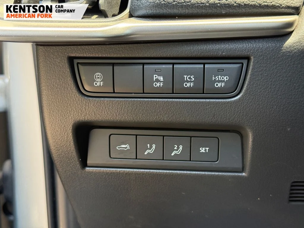 Used 2025 Silver Mazda 3.3 Turbo Premium image 16