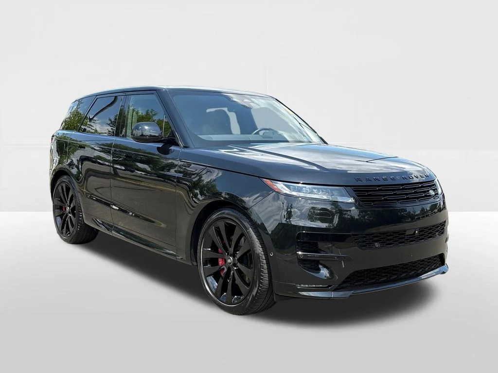 Certified Used 2024 Black Land Rover Dynamic SE image 5