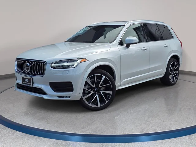 2021 Volvo XC90 T6 Momentum