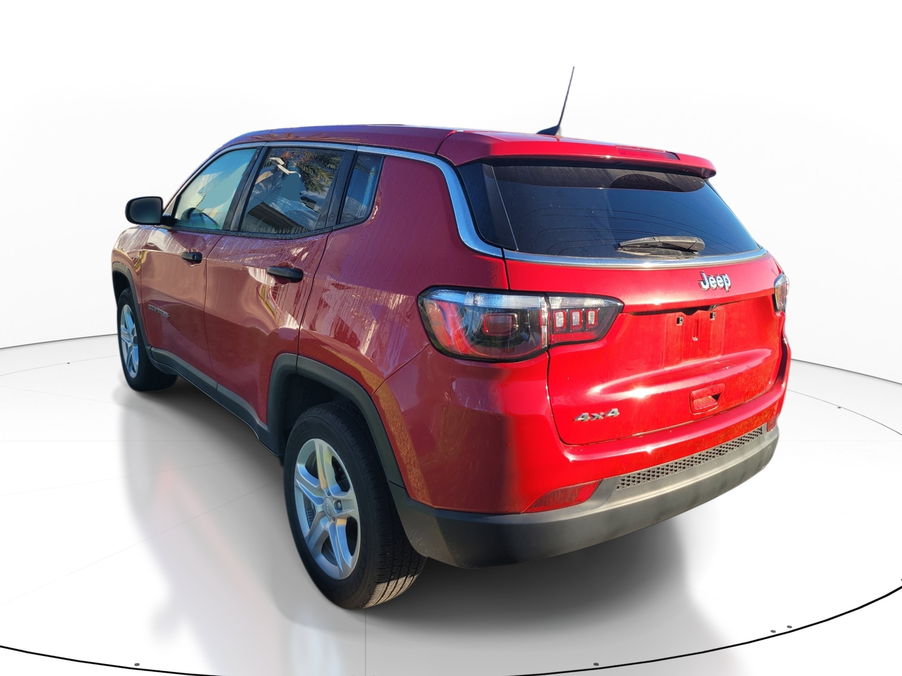 Used 2023 Redline Pearlcoat Jeep Sport image 6
