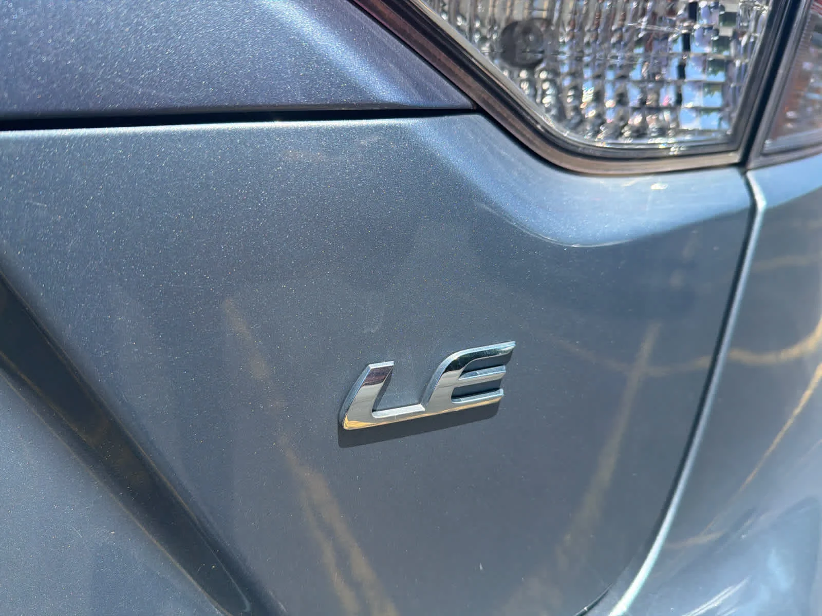 Used 2023 Celestite Toyota LE image 9