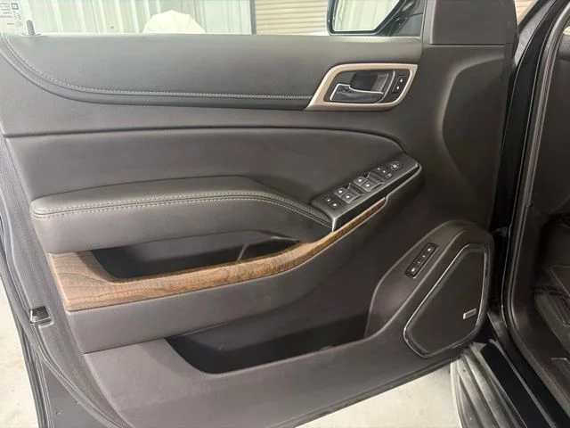 Used 2018 Onyx Black GMC Denali image 9