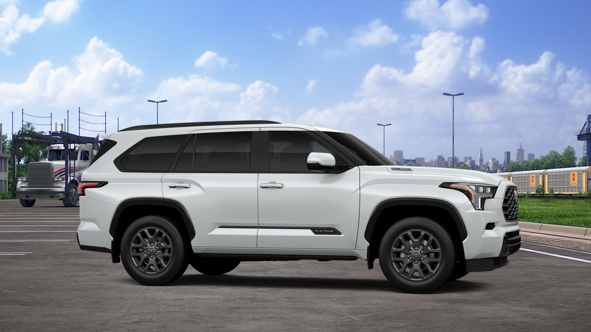 New 2026 Wind Chill Pearl Toyota Platinum image 28