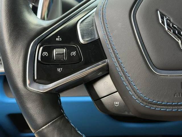 Used 2020 White Chevrolet Stingray image 11