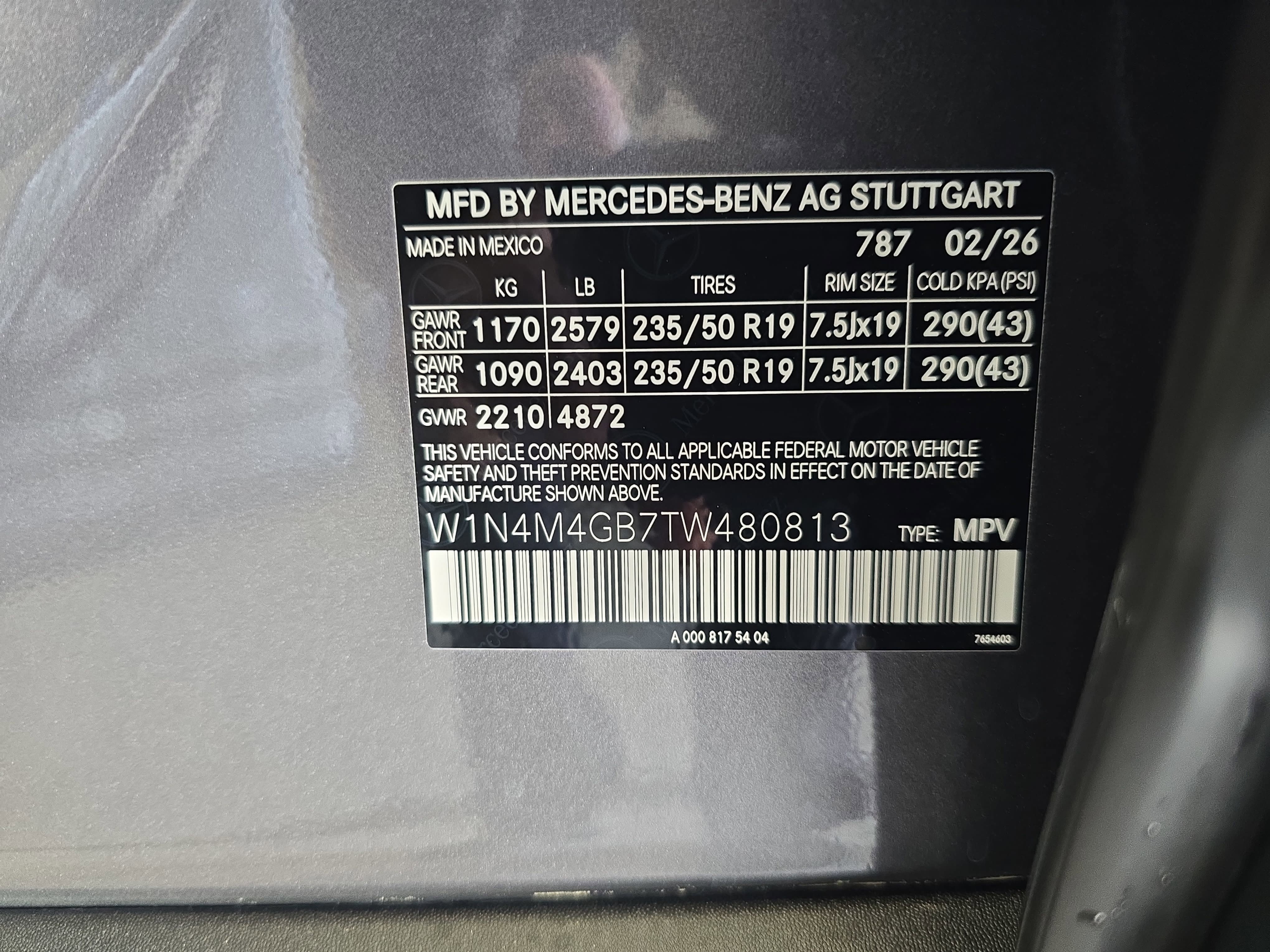 New 2026 Mountain Grey Metallic Mercedes-Benz GLB250 image 37