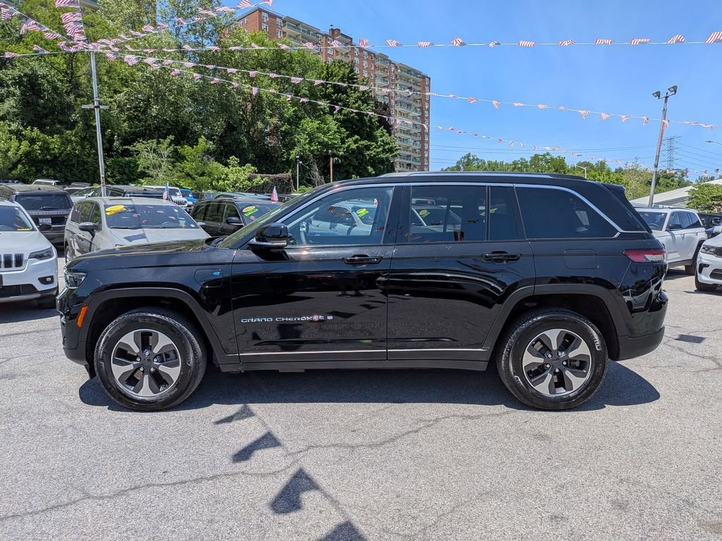 Used 2023 Black Jeep 4xe image 11