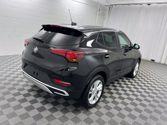 Used 2022 Black Buick Preferred image 5