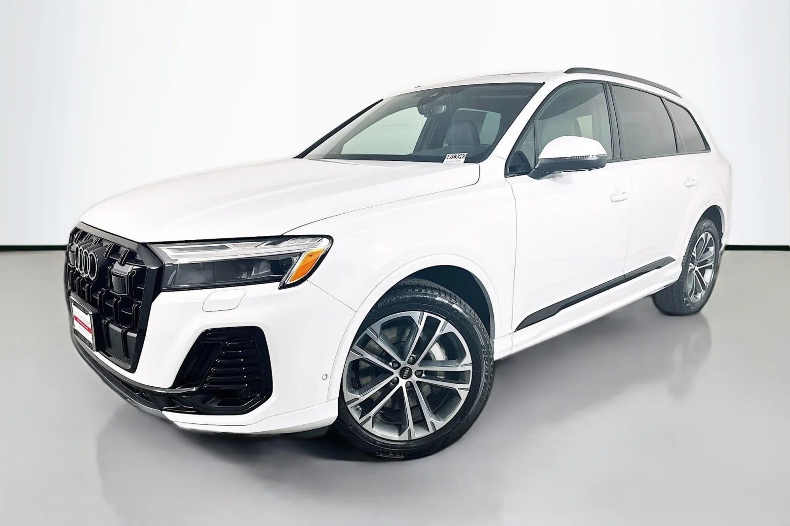 2026 Audi Q7 45 Premium quattro Tiptronic's photo