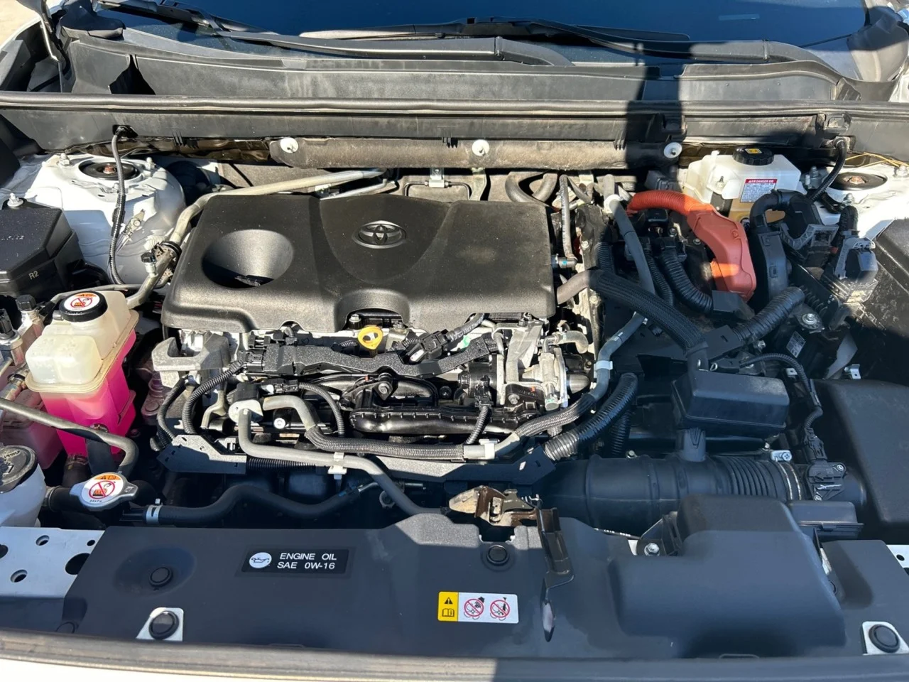 Used 2019 White Toyota Hybrid XSE image 8