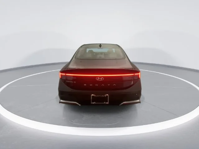 Used 2026 Gray Hyundai SEL Sport image 5