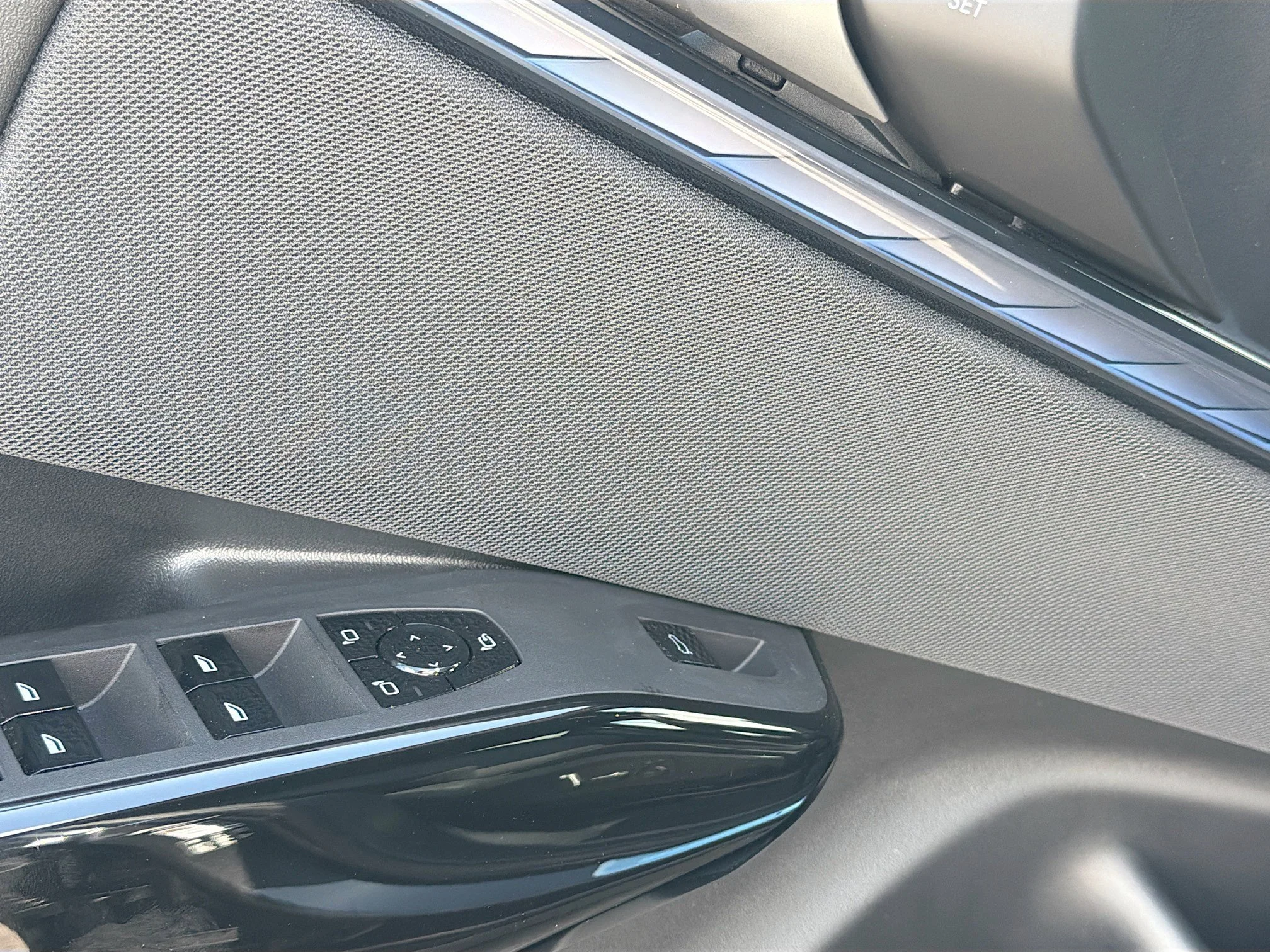 New 2026 Dark Graphite Metallic BMW 30 xDrive image 23