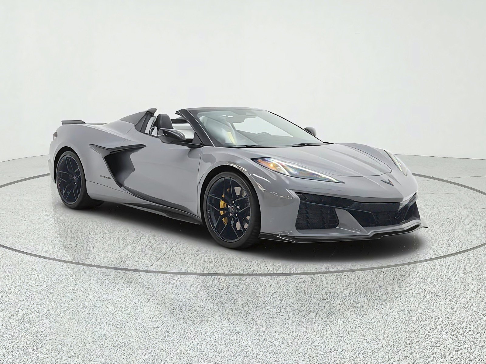 Used 2025 Sea Wolf Gray Tricoat Chevrolet 2dr Z06 Conv w/3LZ image 3