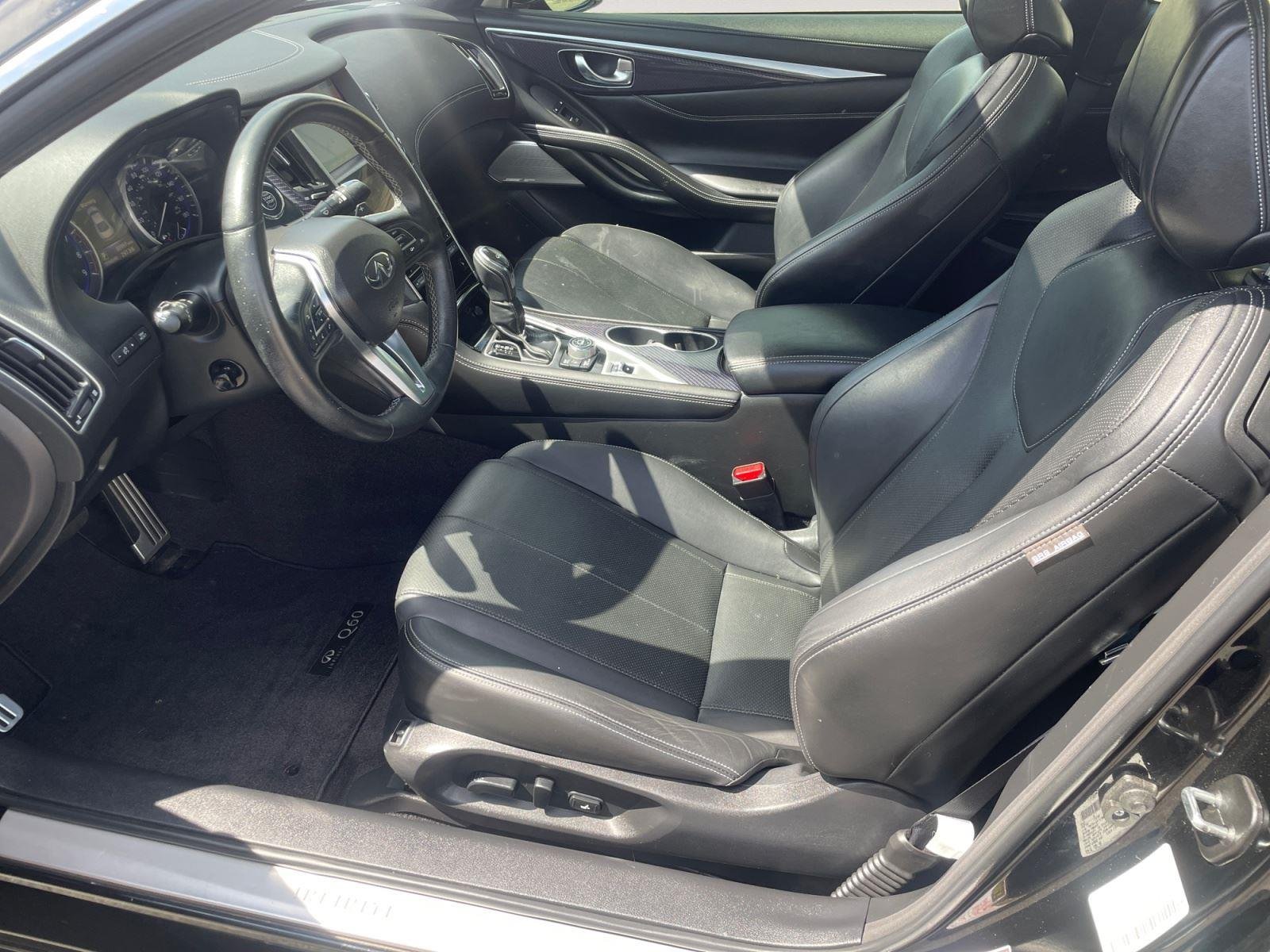 Used 2018 Black Obsidian INFINITI SPORT image 9