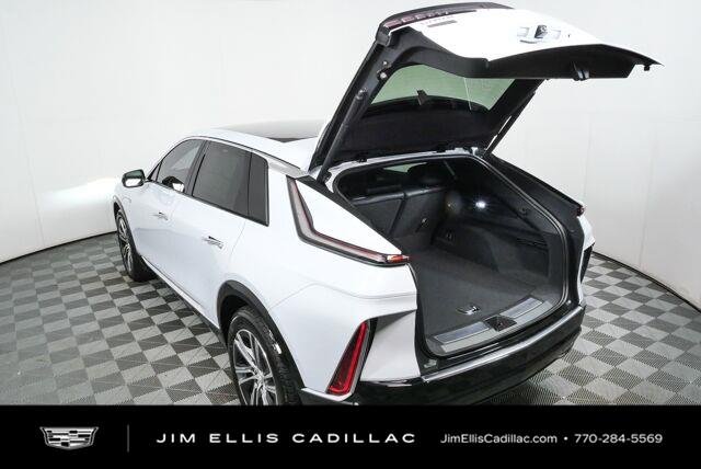 2027 Cadillac LYRIQ Luxury - Photo 29