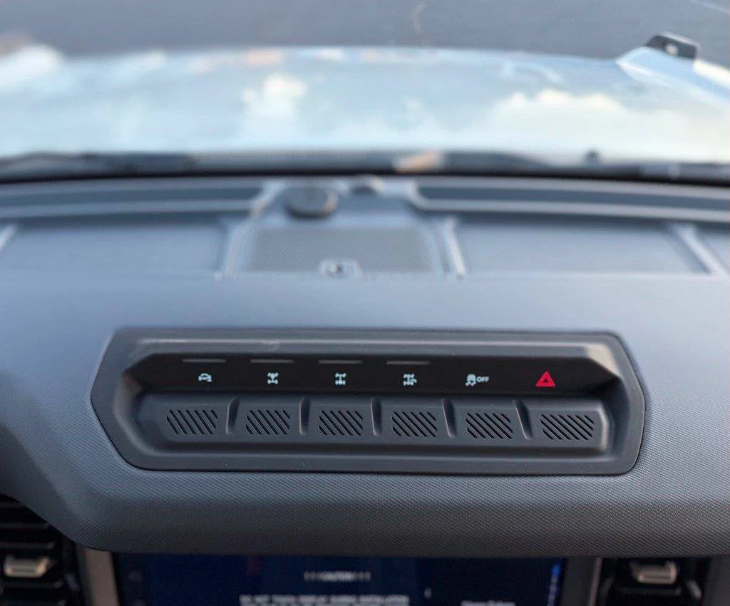 New 2026 Avalanche Gray Ford Badlands® image 20