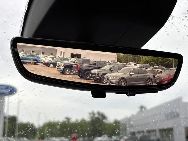 Used 2024 Titanium Rush Metallic GMC AT4 image 27